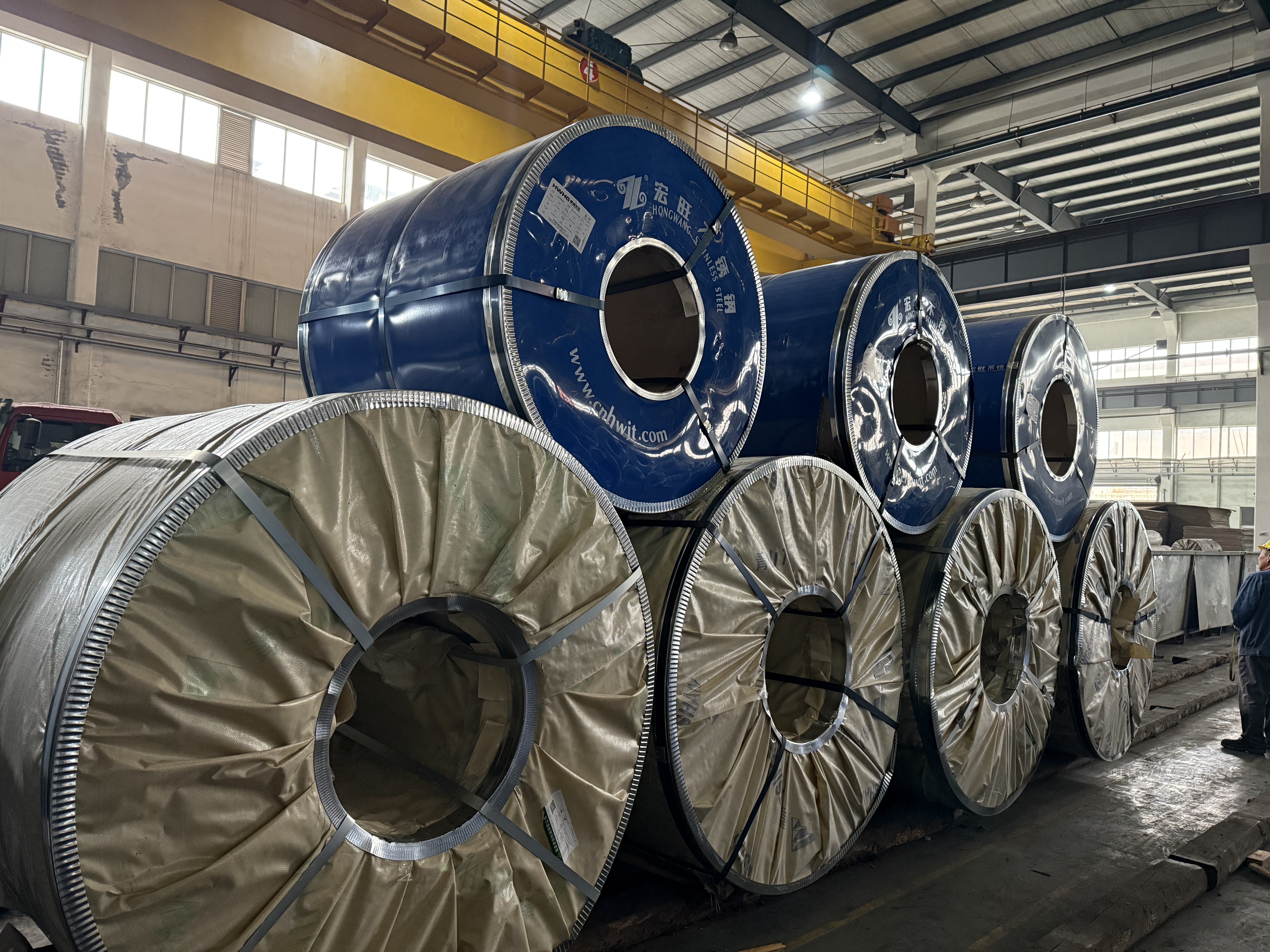 Huashun Metalは、Qingshan Pre-Storage施設を正式に設立しました。